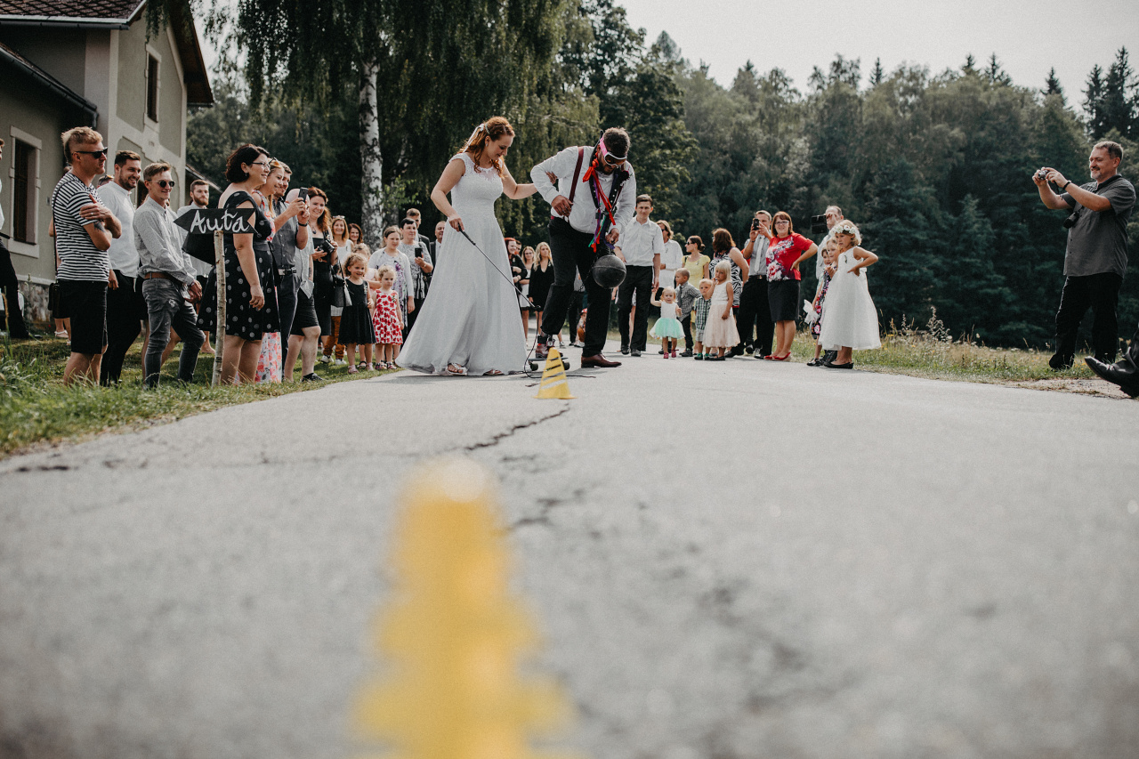 Adélka a Ondra - svatební příběh Na Kolářce Herálec