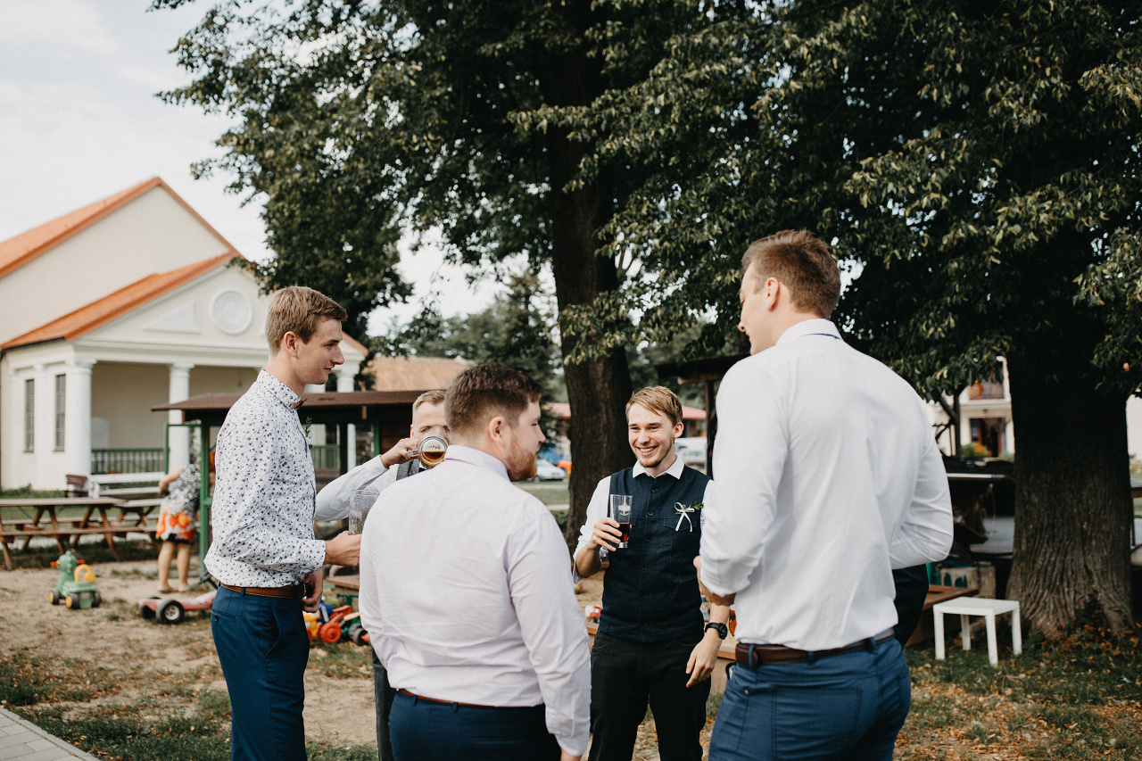 Míša a Honza - svatební příběh Zámecká stáj Plandry